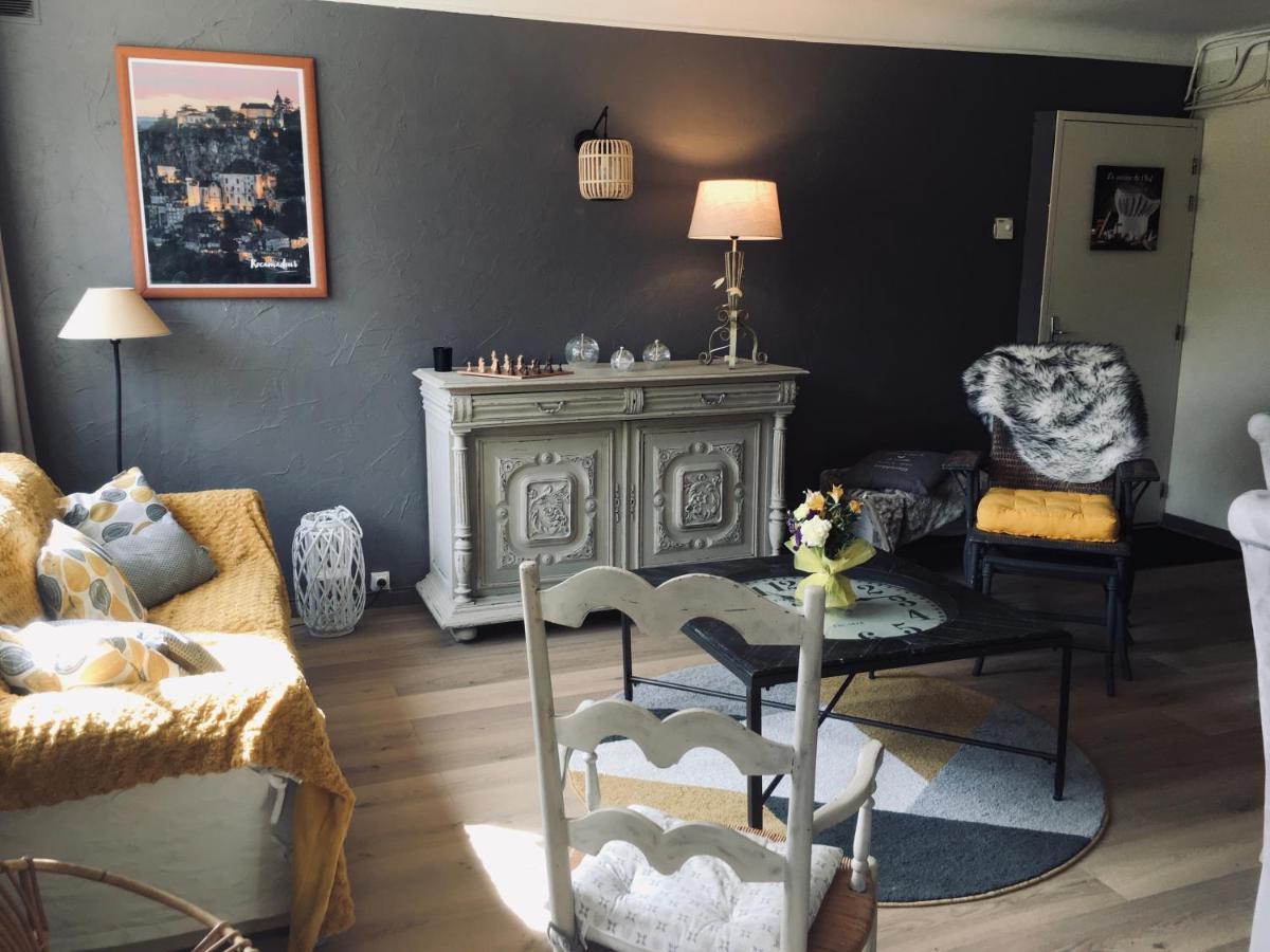 Auberge du relais d auniac Anglars-Nozac Extérieur photo