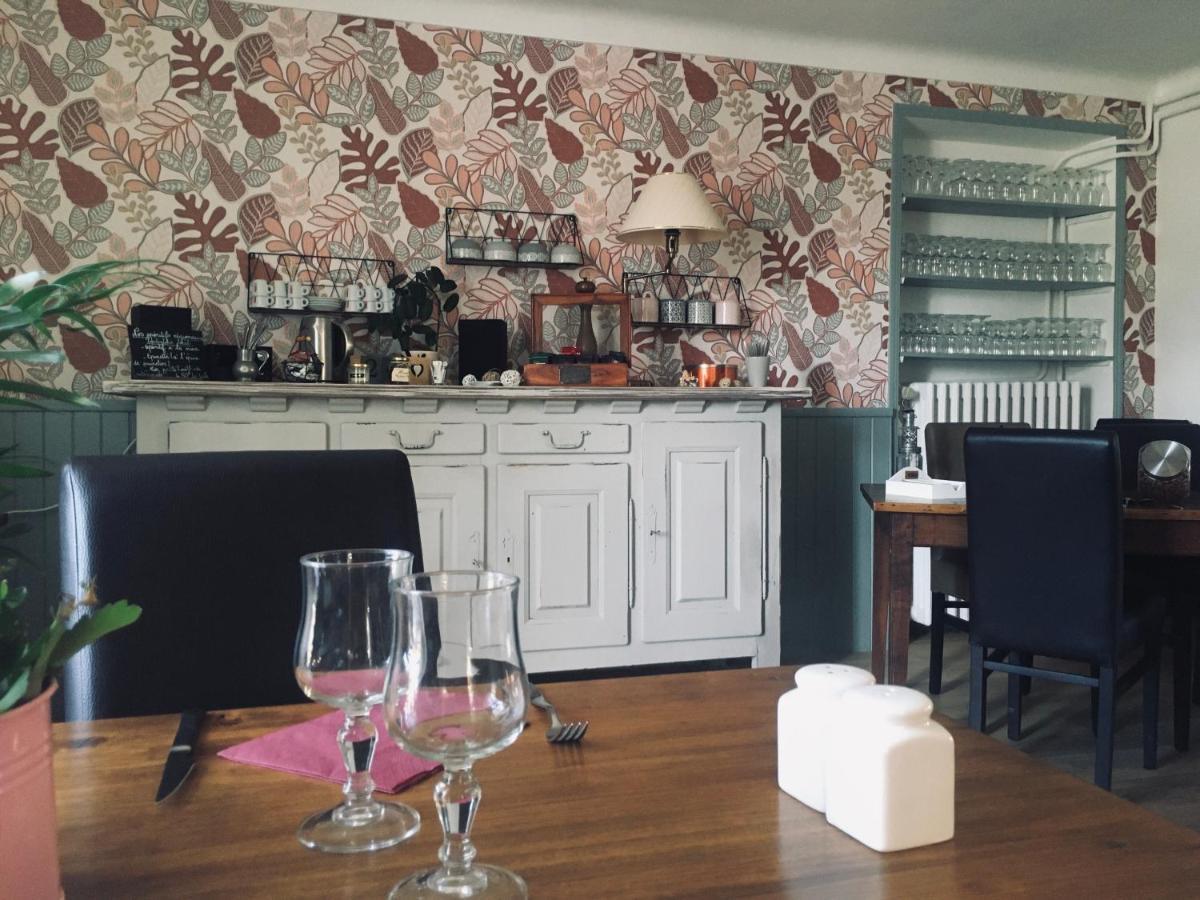 Auberge du relais d auniac Anglars-Nozac Extérieur photo