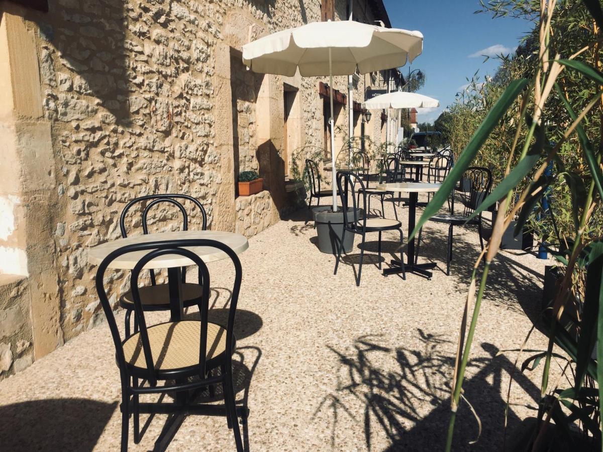 Auberge du relais d auniac Anglars-Nozac Extérieur photo